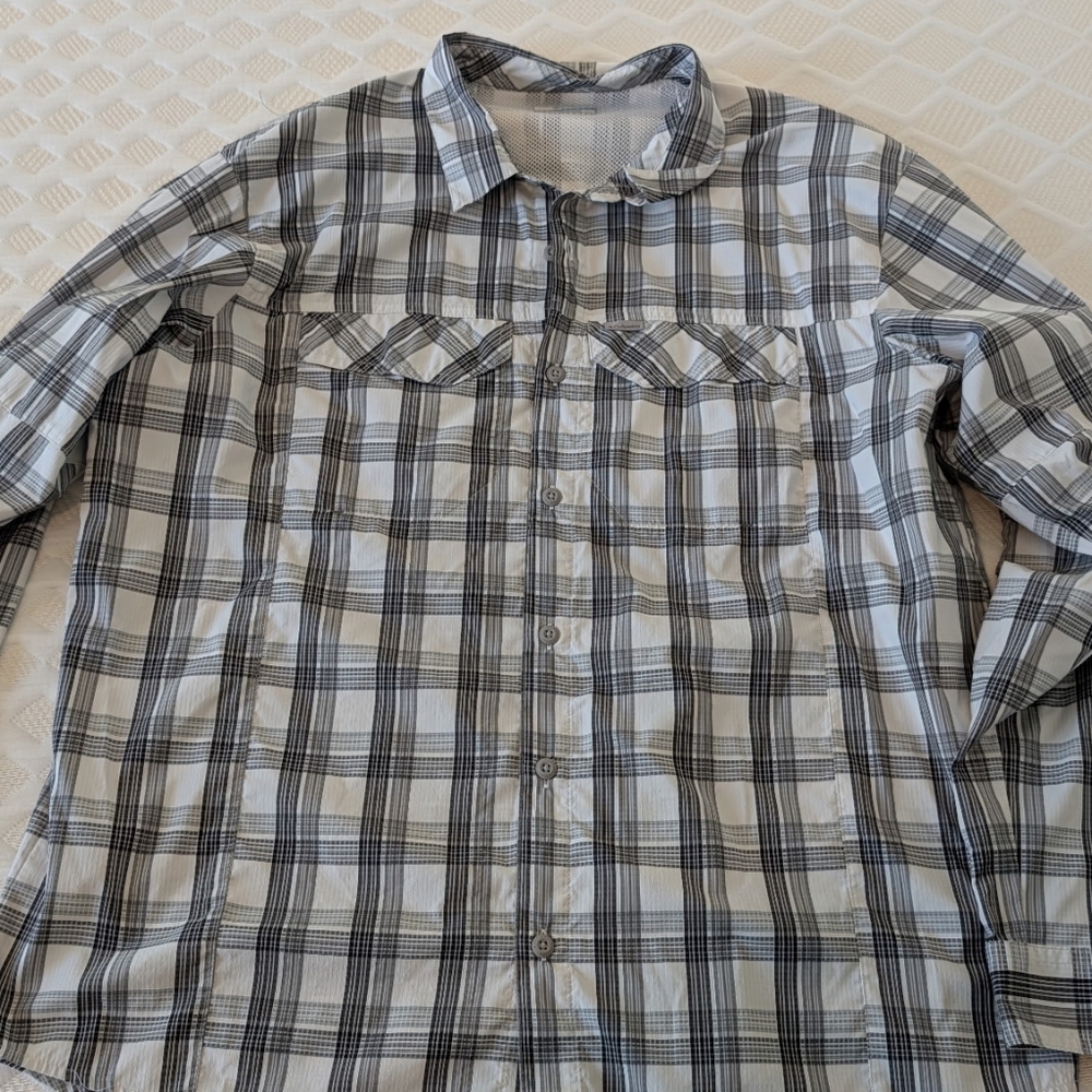 Men's Gray Plaid Shirt